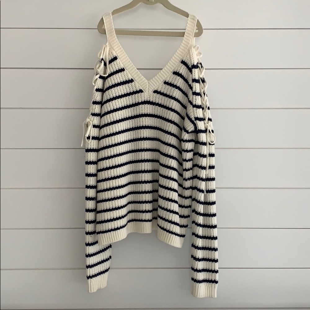 Striped LA hearts sweater from Pacsun!
